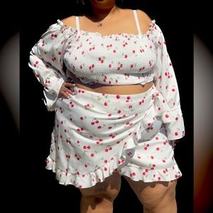 Two pieces Fashion to Figure cherry print set